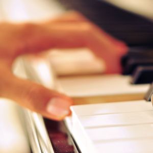 chinese熟女老女人和小伙
